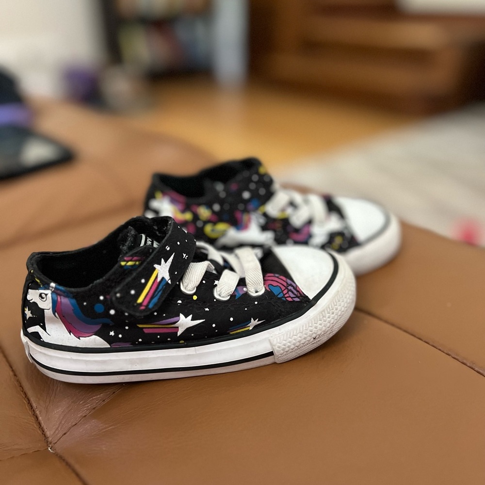 Converse Unicorns All Star Toddler Size 7
